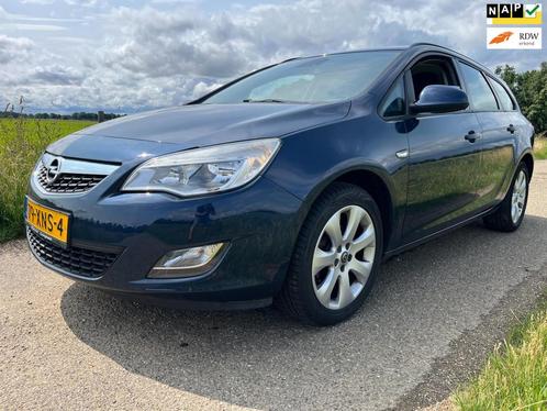 Opel Astra Sports Tourer 1.4 Turbo Edition | Topper| nwe APK, Auto's, Opel, Bedrijf, Te koop, Astra, ABS, Airbags, Airconditioning