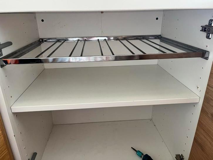 IKEA Inreda Wijnflessenrek voor Besta, Huis en Inrichting, Woonaccessoires | Wijnrekken, Gebruikt, Minder dan 50 cm, Metaal, Ophalen of Verzenden