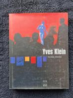 boek Yves Klein – ViloAdam Biro, Ophalen of Verzenden, Gelezen, Schilder- en Tekenkunst