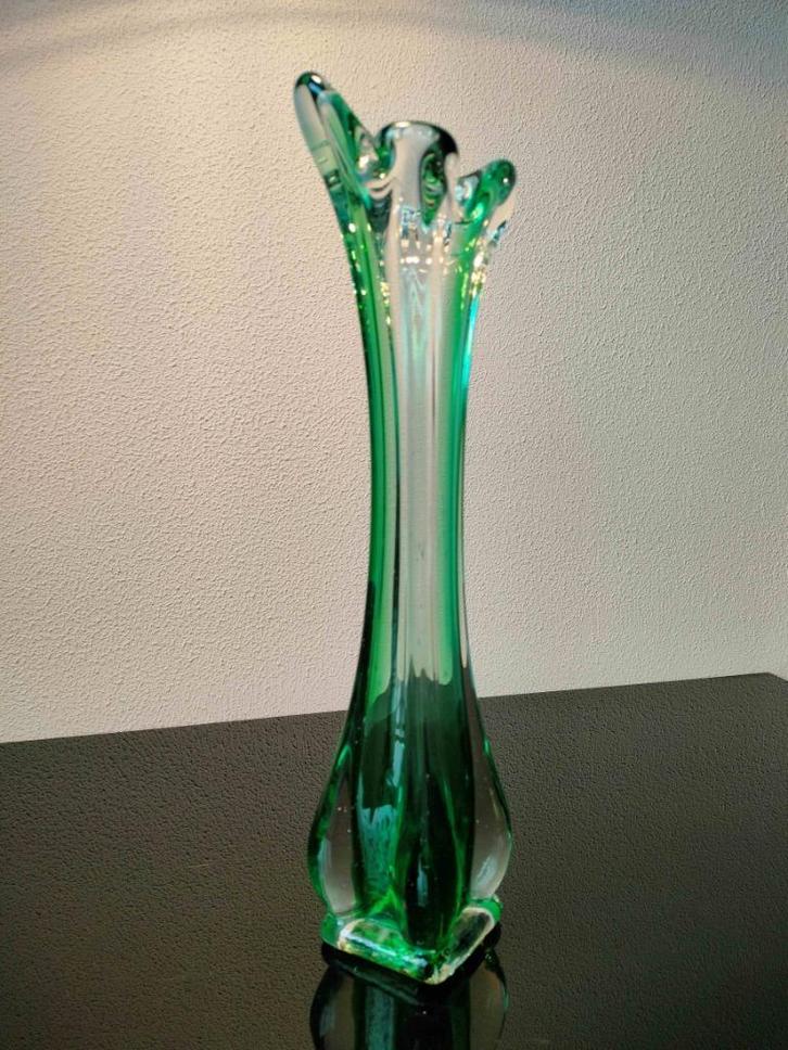 Italie Murano Vaas Smal Groen Transparant Export USA 1950, Antiek en Kunst, Antiek | Glas en Kristal, Ophalen of Verzenden