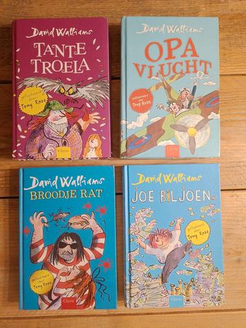 4 Boeken van David Walliams.  beschikbaar voor biedingen