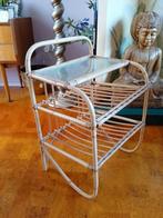 Vintage rotan rekje kastje 56x39x31 cm, Huis en Inrichting, Ophalen