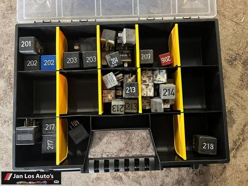 Verschillende Relais Audi VW 201-219, Auto-onderdelen, Elektronica en Kabels, Gebruikt, Ophalen of Verzenden