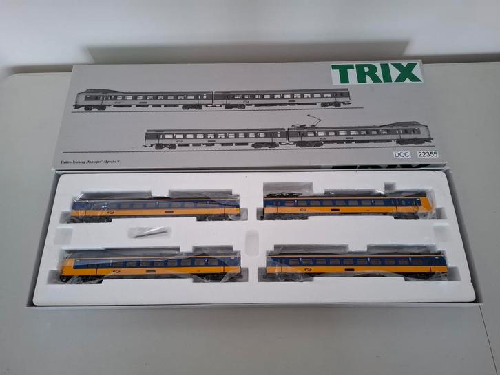 Trix H0 22355 Vierdelige ICM Koploper van de NS, Hobby en Vrije tijd, Modeltreinen | H0, Zo goed als nieuw, Treinset, Gelijkstroom