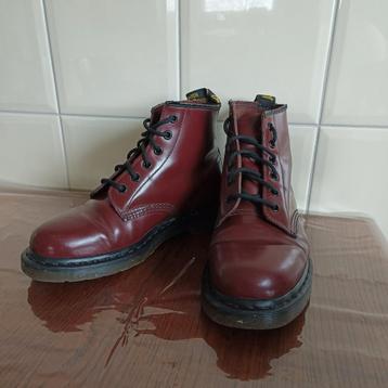 dr Martens six eye maat 38/39 