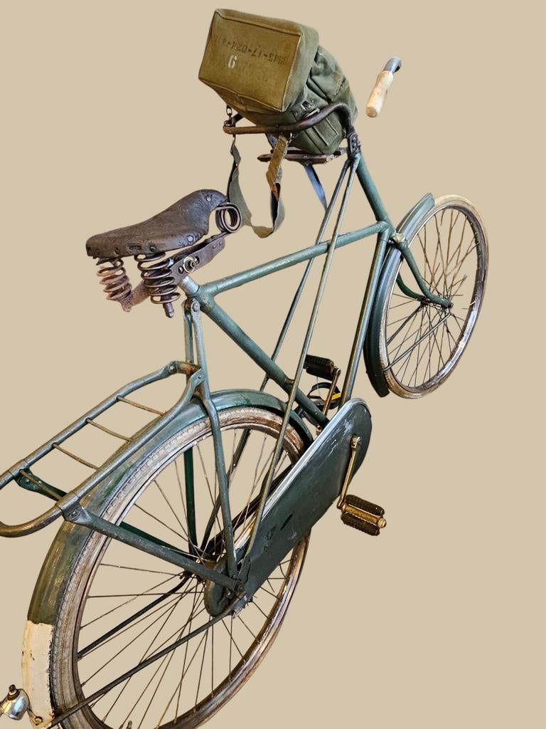 Vintage Legerfiets - Klassieke Transportfiets, Fietsen en Brommers, Fietsen | Oldtimers, Ophalen, Onbekend@voorbeeld.com, Onbekend