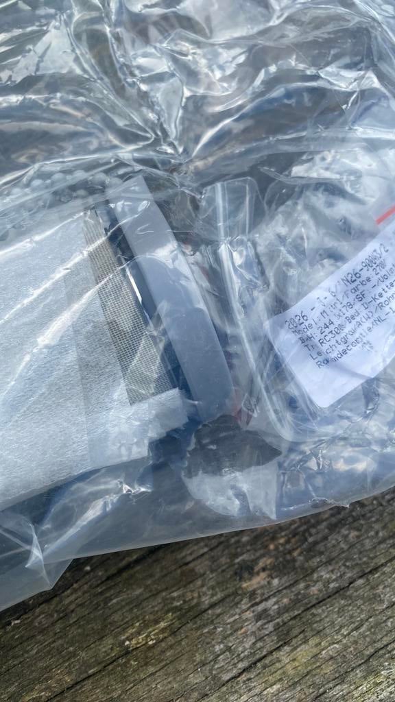 Nieuw rolgordijn zand 244 breed 178 hoog compleet, Nieuw, Ophalen of Verzenden, 200 cm of meer, Modern