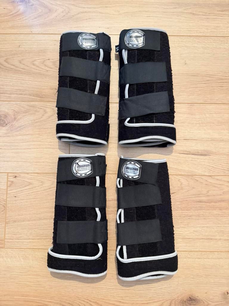 Set van 4 Indra beschermers, Dieren en Toebehoren, Ophalen of Verzenden, Gebruikt, Rijden