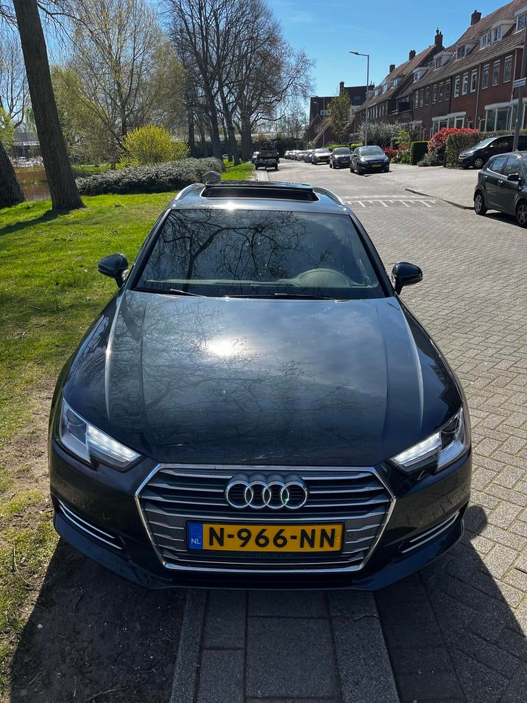 Audi A4 1.4 Tfsi 150pk S Tronic 2018 Grijs, Auto's, Audi, 4 cilinders, A4, Particulier, 1390 kg