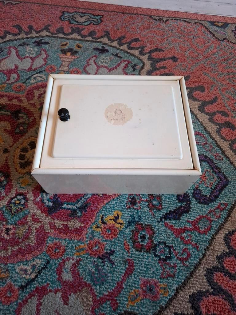 Vintage Medicijnkastje - Wit Metaal, Ophalen of Verzenden