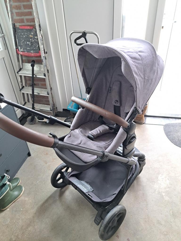 Easywalker Harvey 2 kinderwagen - Grijs, Kinderen en Baby's, Kinderwagens en Combinaties, Ophalen