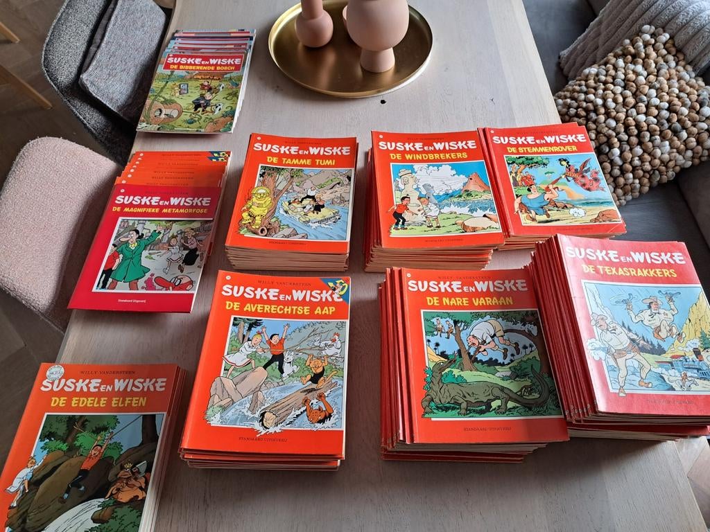 Verzameling van bijna 200 delen Suske en Wiske, Complete serie of reeks, Ophalen of Verzenden, Zo goed als nieuw