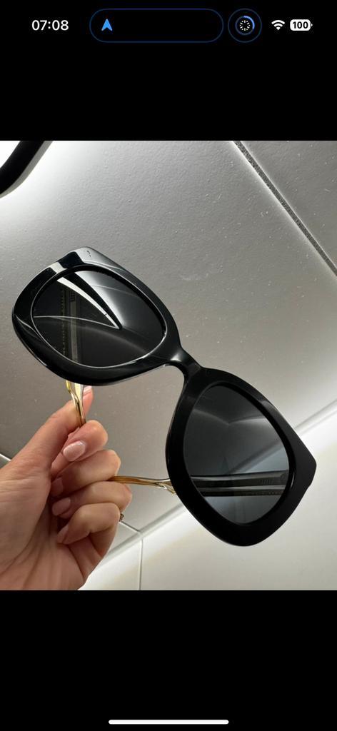 Gucci zonnebril, Sieraden, Tassen en Uiterlijk, Zonnebrillen en Brillen | Dames, Gebruikt, Zonnebril, Zwart, Ophalen of Verzenden