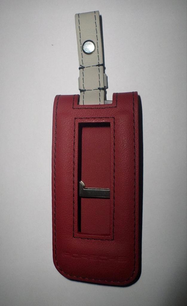 Nieuw Origineel porsche sleuteletui van echt leder / sleutel, Verzamelen, Sleutelhangers, Nieuw, Merk, Ophalen of Verzenden