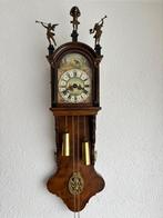 Friese Staartklok met maanstand, Ophalen