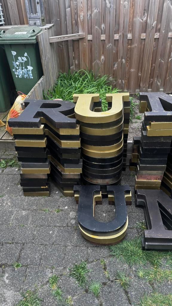 Metalen letters., Ophalen of Verzenden