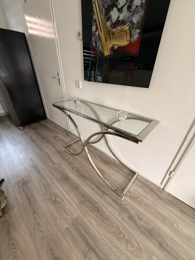 Glazen sidetable met metalen onderstel, Gebruikt, 100 tot 150 cm, Glas, Minder dan 50 cm