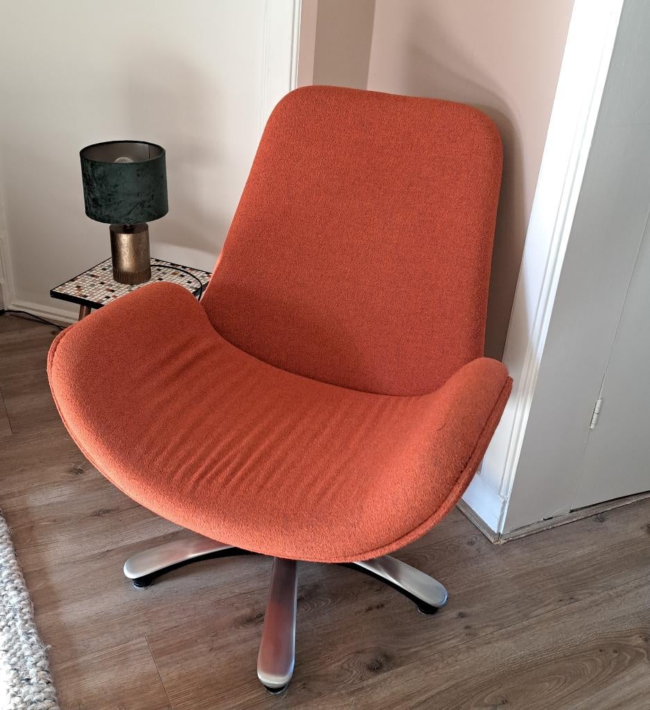 Retro, vintage oranje draaistoel, Minder dan 75 cm, Zo goed als nieuw, 75 tot 100 cm, Stof
