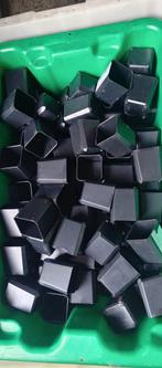 Voorraad bakjes +- 100st 5 tot 10cm breed, Ophalen of Verzenden