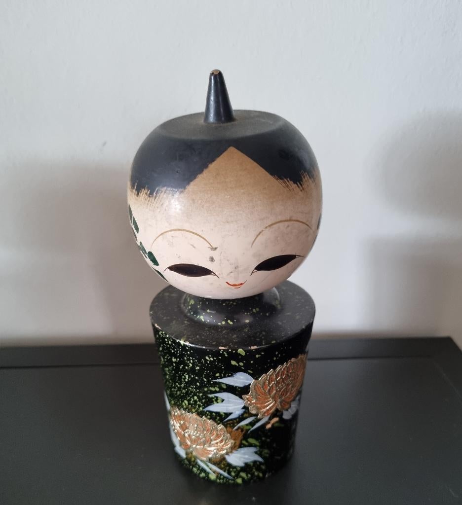 Prachtige Urushi Bobblehead Kokeshi, Verzenden