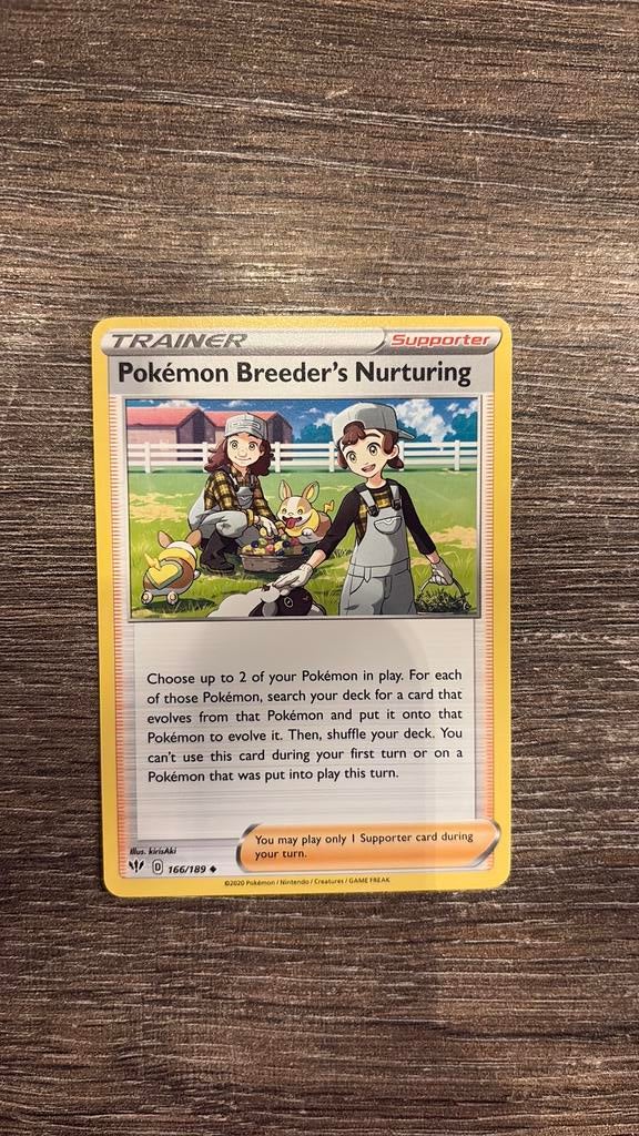 DAA Pokémon Breeder’s Nurturing 166/189, Hobby en Vrije tijd, Verzamelkaartspellen | Pokémon, Ophalen of Verzenden, Zo goed als nieuw