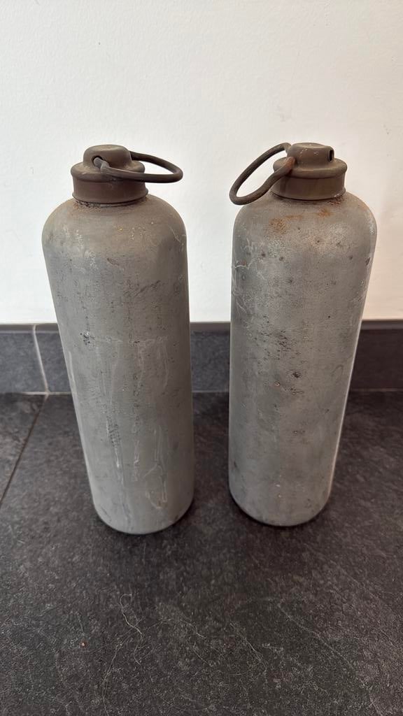 2 antieke waterkruiken, Overige kleuren, Aardewerk of Porselein, Ophalen of Verzenden, Zo goed als nieuw