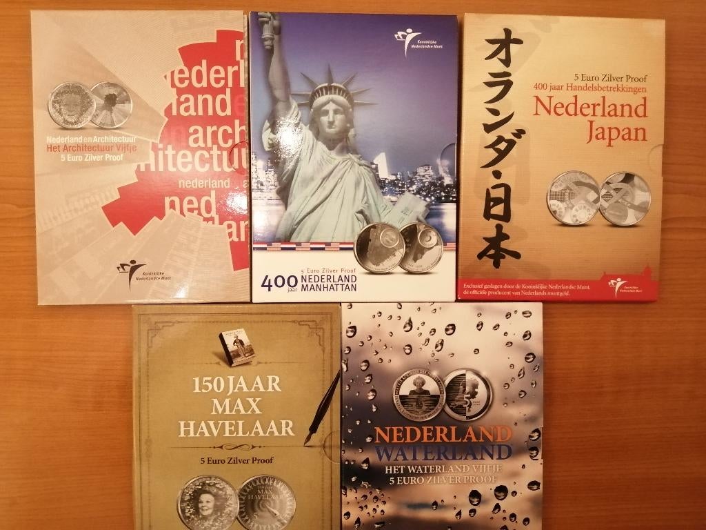 (M-03) 28 Zilveren 5 euro munten Beatrix/Alex 2008/2021, Postzegels en Munten, Munten | Nederland, Koningin Beatrix, Zilver, Euro's