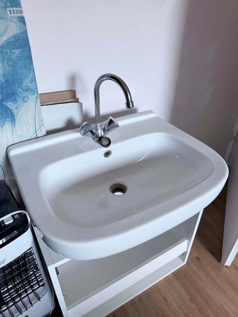 Sphinx wastafel met kraan, Doe-het-zelf en Verbouw, Sanitair, Ophalen, Gebruikt, Wastafel