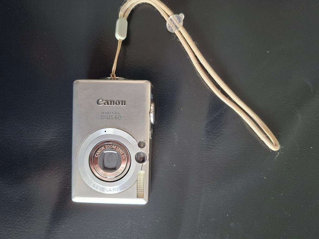 CANON digitale IXUS 60 zilver, Audio, Tv en Foto, Fotocamera's Digitaal, Canon, Ophalen of Verzenden, Zo goed als nieuw, Minder dan 4 keer