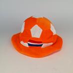 Voetbal bolhoed oranje carnaval themafeest, 2 stuks, Ophalen of Verzenden, Nieuw, Oranje of Koningsdag, Accessoires