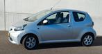 Toyota Aygo 1.0 12V Vvt-i 3DRS MMT 2006 Grijs, Auto's, Voorwielaandrijving, Stof, 4 stoelen, 68 pk