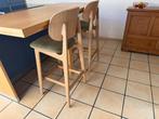 Twee elegante eetbar stoelen, Ophalen, 60 tot 90 cm, Nieuw, Hout