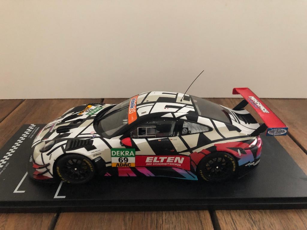 IXO Porsche 911 GT3 R #69 ADAC GT Masters Nürburgring 2018, Ophalen of Verzenden, Nieuw, Auto, Overige merken