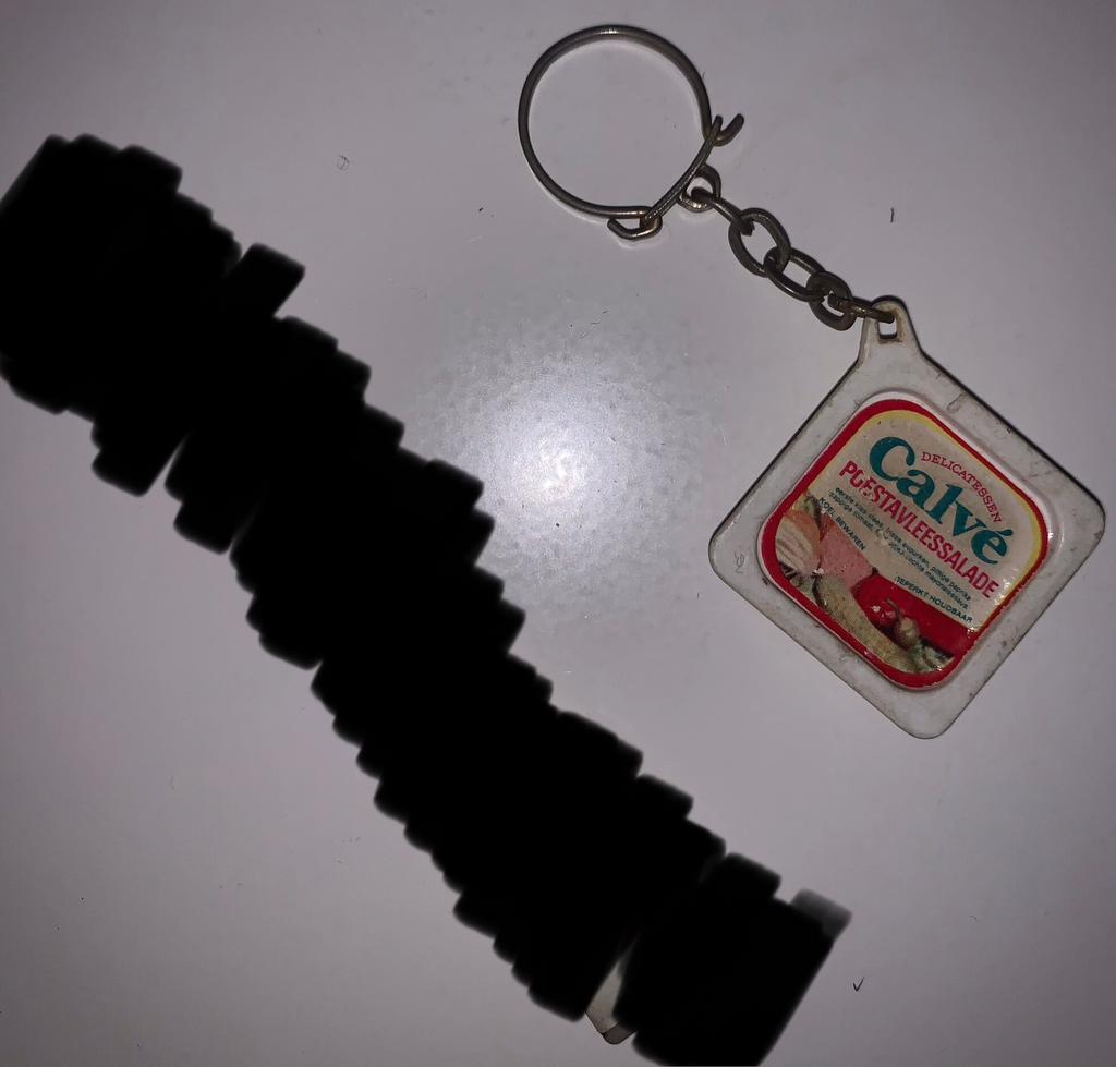 Calvé sleutelhanger, poesta vleessalade, Ophalen of Verzenden, Zo goed als nieuw