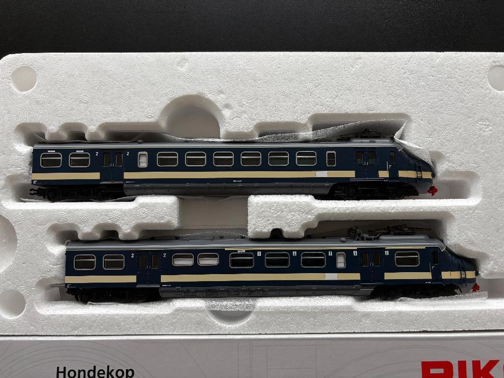 Piko H0 Hondekop Benelux 57570, Treinset, Gelijkstroom, Nieuw, Piko