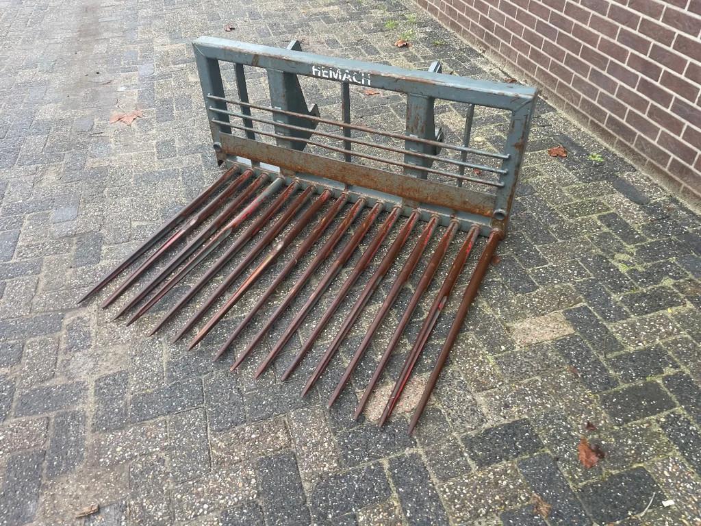 Giant Tegelriek, meerdere beschikbaar mestriek Giant Weidema, Zakelijke goederen, Machines en Bouw | Kranen en Graafmachines, Wiellader of Shovel