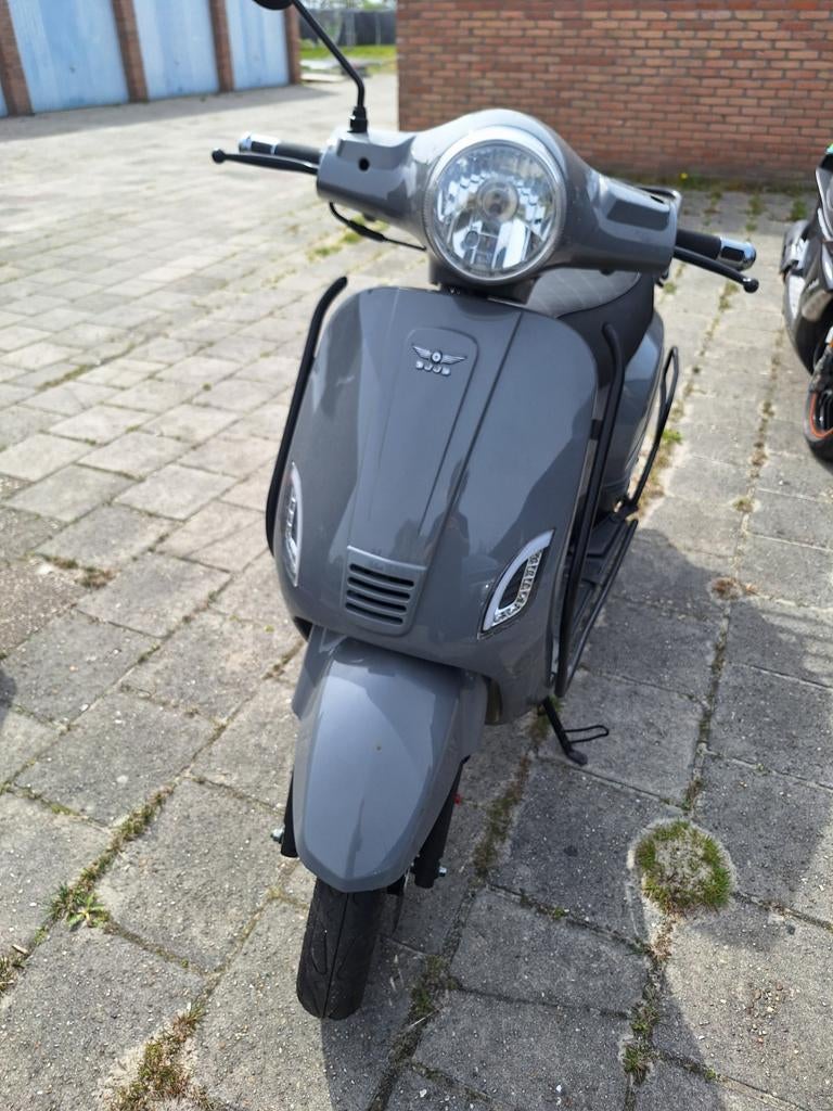 DJJD Cashmere 45km/h – 2021 – lage km – nette scooter, Ophalen, Zo goed als nieuw, Overige typen, Overige merken