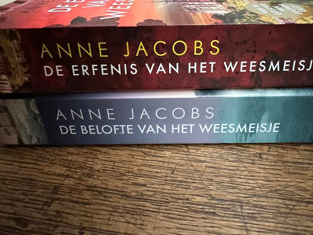 Anne Jacobs: 2 titels, Boeken, Ophalen of Verzenden, Zo goed als nieuw