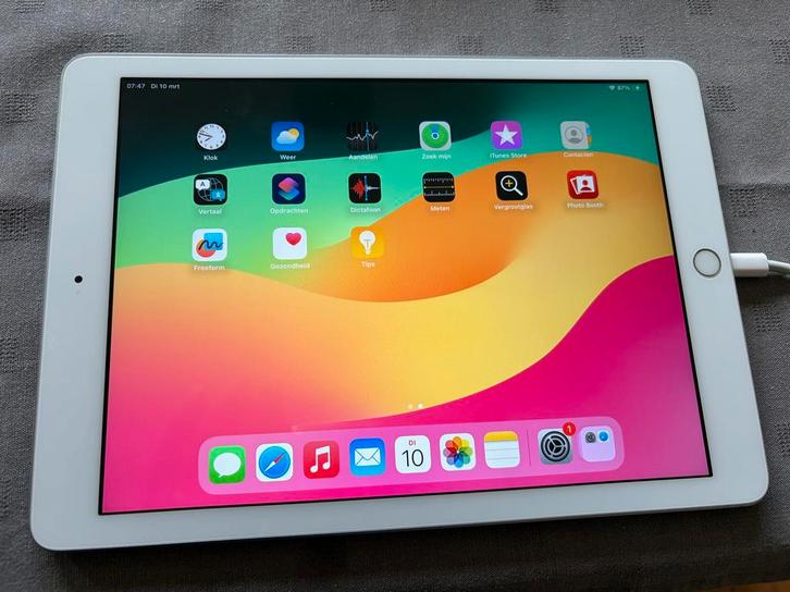 iPad 6e generatie, wit, 128 Gb WiFi, in prima staat, Computers en Software, Apple iPads, Zo goed als nieuw, Apple iPad, Wi-Fi