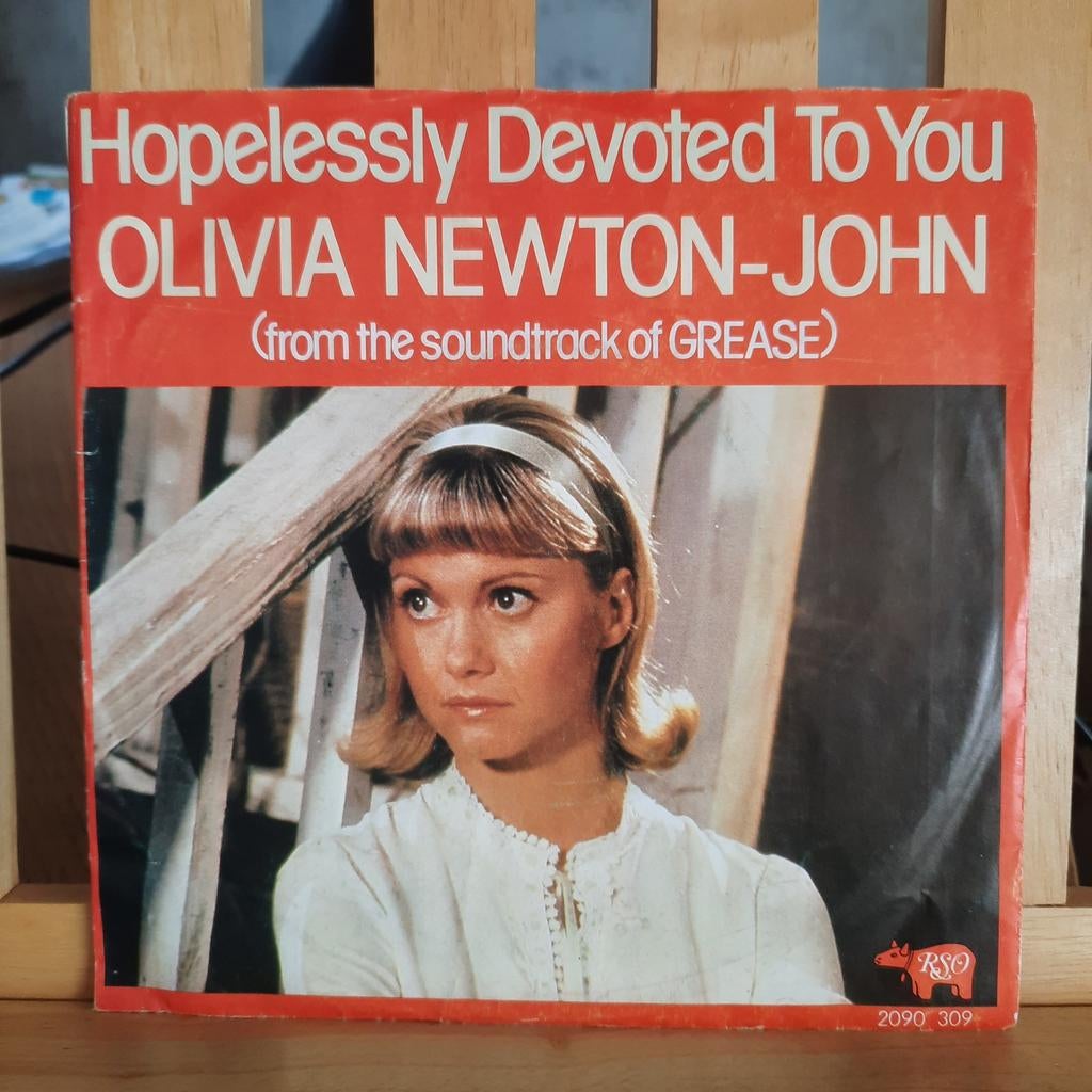 Single; Olivia newton-john - hopelessly devoted to you, Ophalen of Verzenden, Pop