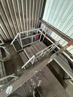 Opstapjes caravan verhogingen, Ophalen, Zo goed als nieuw