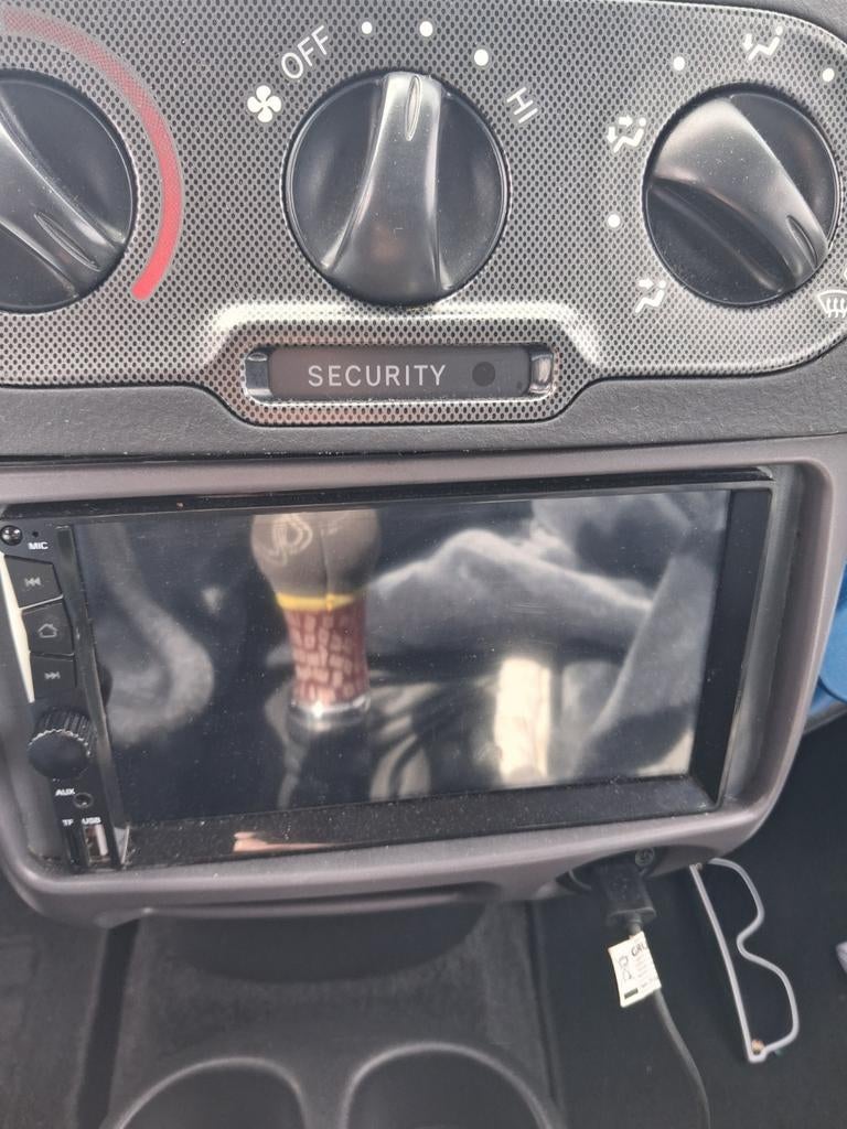 Toyota Yaris CarPlay Radio - Moderniseer uw Yaris!, Auto diversen, Autoradio's, Ophalen, Gebruikt