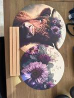 Decoratieve wandcirkels met Schotse Hooglander en bloemen, Ophalen, Zo goed als nieuw