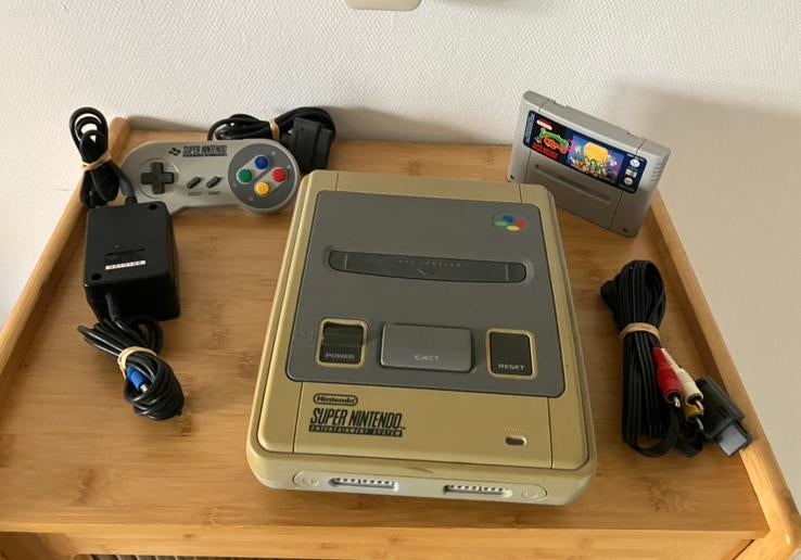 Super nintendo met spel Lemmings en alle originele kabels, Ophalen of Verzenden, Zo goed als nieuw