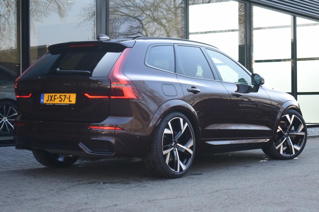 Volvo XC60 T8 455pk AWD Ultra Dark Executive | 22'' | Luchtv, Auto's, Automaat, Gebruikt, 4 cilinders, 24 maanden