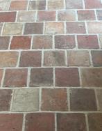 Lot antieke terracotta tegels.Voor info BELLEN 0474220705, Ophalen