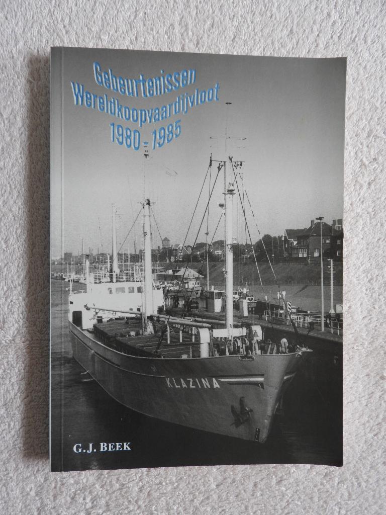 Gebeurtenissen Wereldkoopvaardijvloot 1980-1985, Verzamelen, Scheepvaart, Ophalen of Verzenden, Zo goed als nieuw, Boek of Tijdschrift