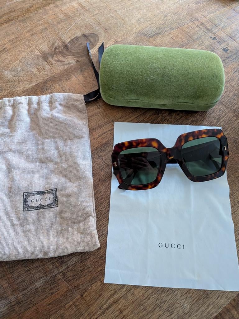 Nieuwe Gucci Dames Zonnebril, Sieraden, Tassen en Uiterlijk, Ophalen of Verzenden, Nieuw, Zwart, Overige merken