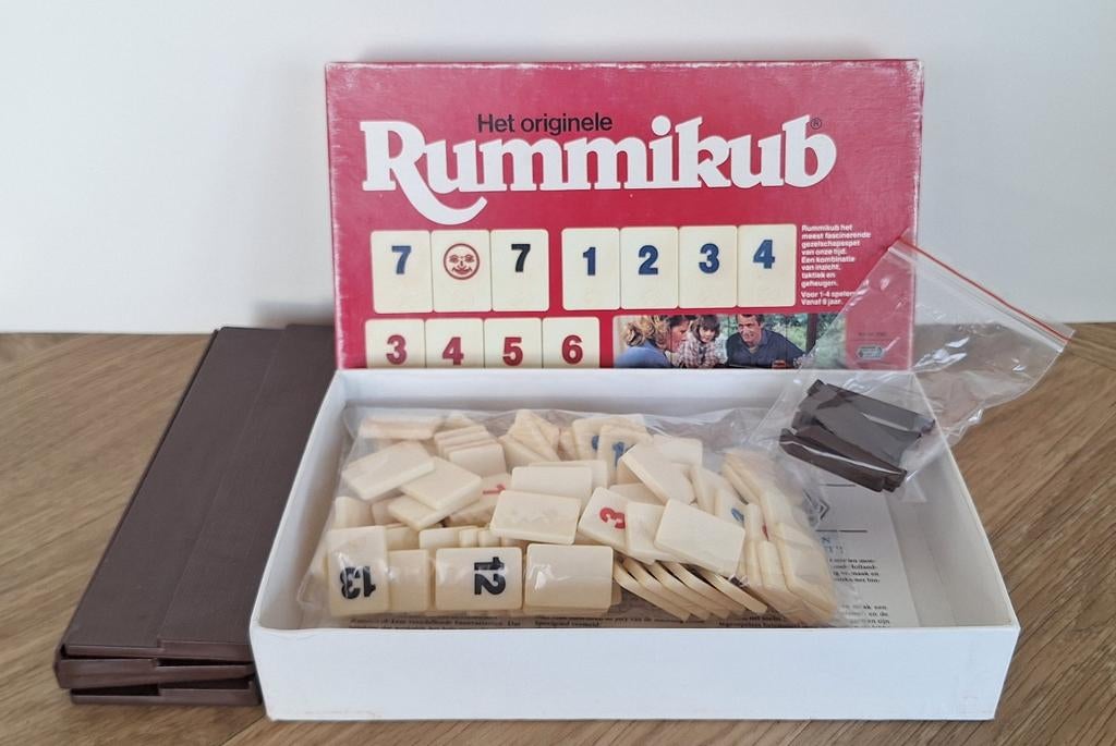 Vintage Rummikub cijfers reiseditie netjes & compleet!, Gebruikt, Goliath, Ophalen of Verzenden, Een of twee spelers