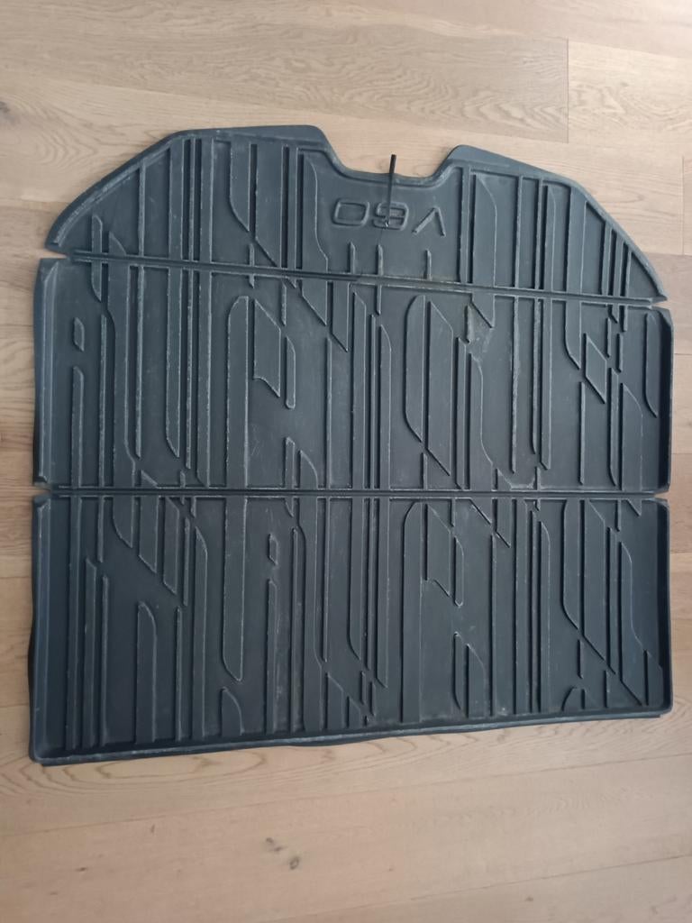 Kofferbakmat Volvo V60 (2010-2018) - Goede staat, Ophalen